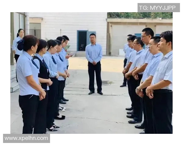 体育实时数据重庆篮球队转型之路的纪实探索与发展历程分析 体育实时数据重庆篮球队转型之路的纪实探索与发展历程分析